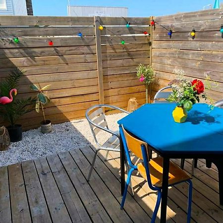 Grand studio avec terrasse à 100m du Vieux Port La Rochelle (Charente-Maritime) Exterior foto